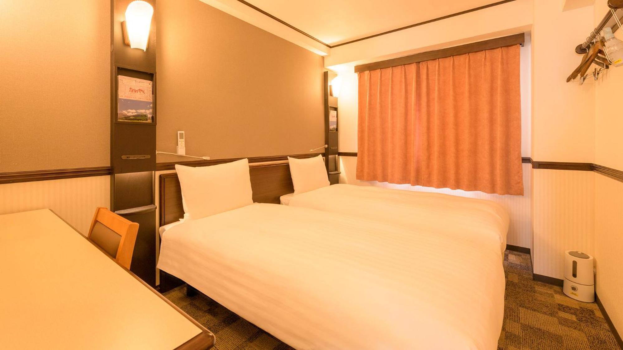Toyoko Inn Hon-Atsugi-Eki Minami-Guchi Chambre photo